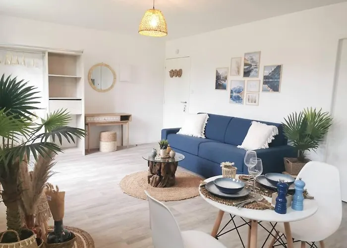 Le Trekking *studio 30m²*wifi*parking Prive*calme *